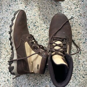 Brown Boots with Suede Material and Textured Sole